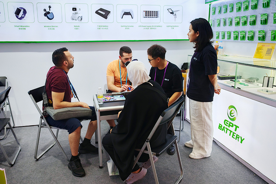 廣交會現(xiàn)場交流 廣交會現(xiàn)場交流